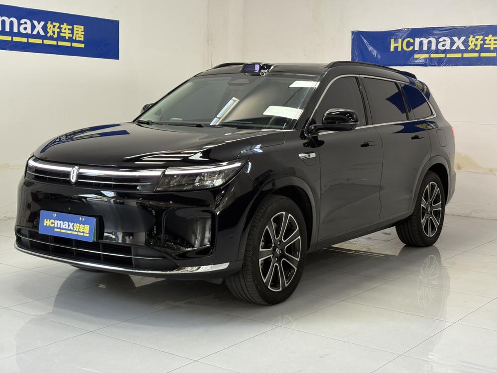 Cyrus Wenjie M7